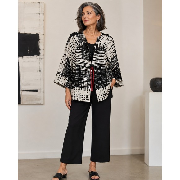 IC By Connie K Jackets & Blazers - IC by Connie K Abstract Grid Button Jacket Topper Black White XL Abstract *Flaw